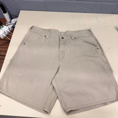 Lee carpenter shorts W38