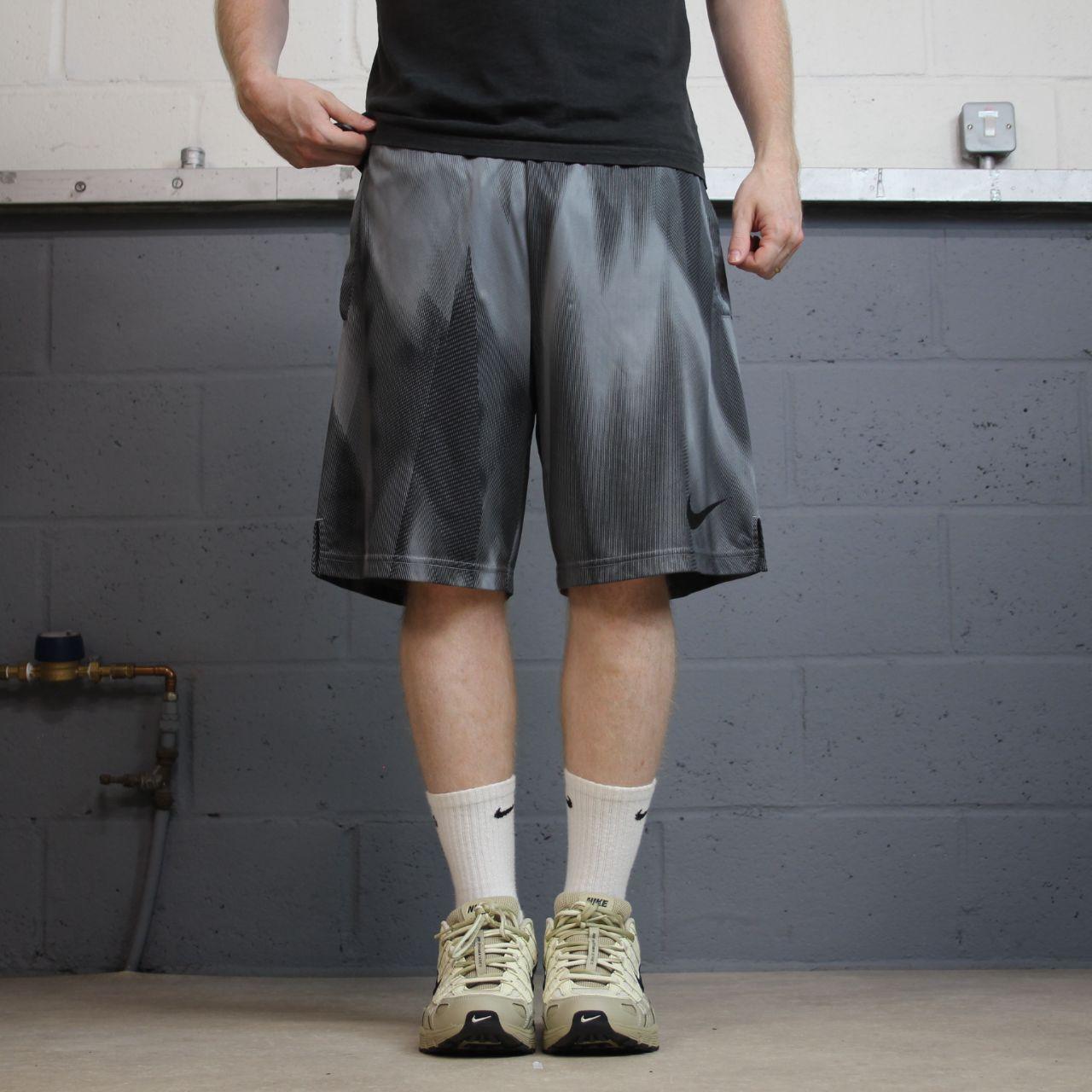 Nike sports shorts y2k Dri-Fit grey Patterned loose floaty summer gym shorts