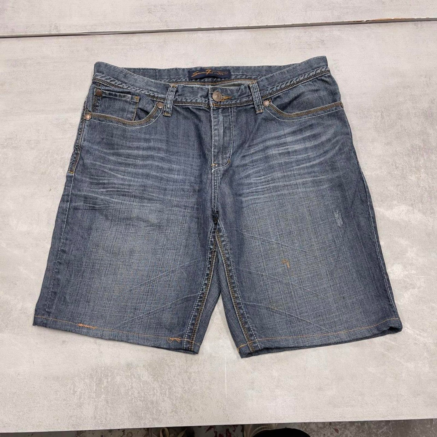 Blue embroidered Seven7 jorts W38
