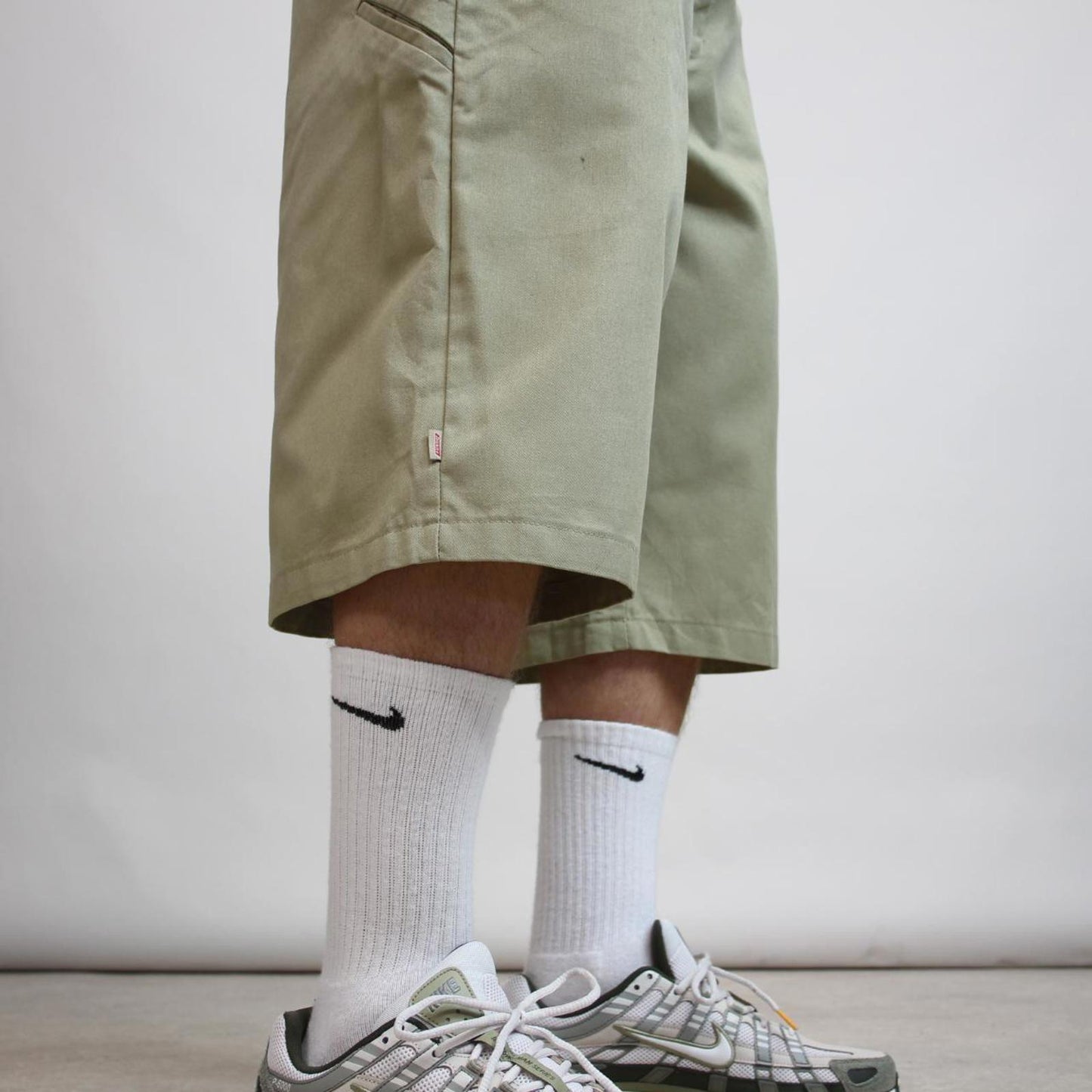 Baggy Dickies carpenter shorts W42
