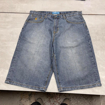 Baggy Rocawear skate jorts W40 long wide leg 90s style skater shorts embroidered design