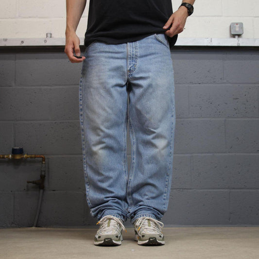 Carhartt jeans denim work pants blue Traditional fit 100% cotton skater style pants