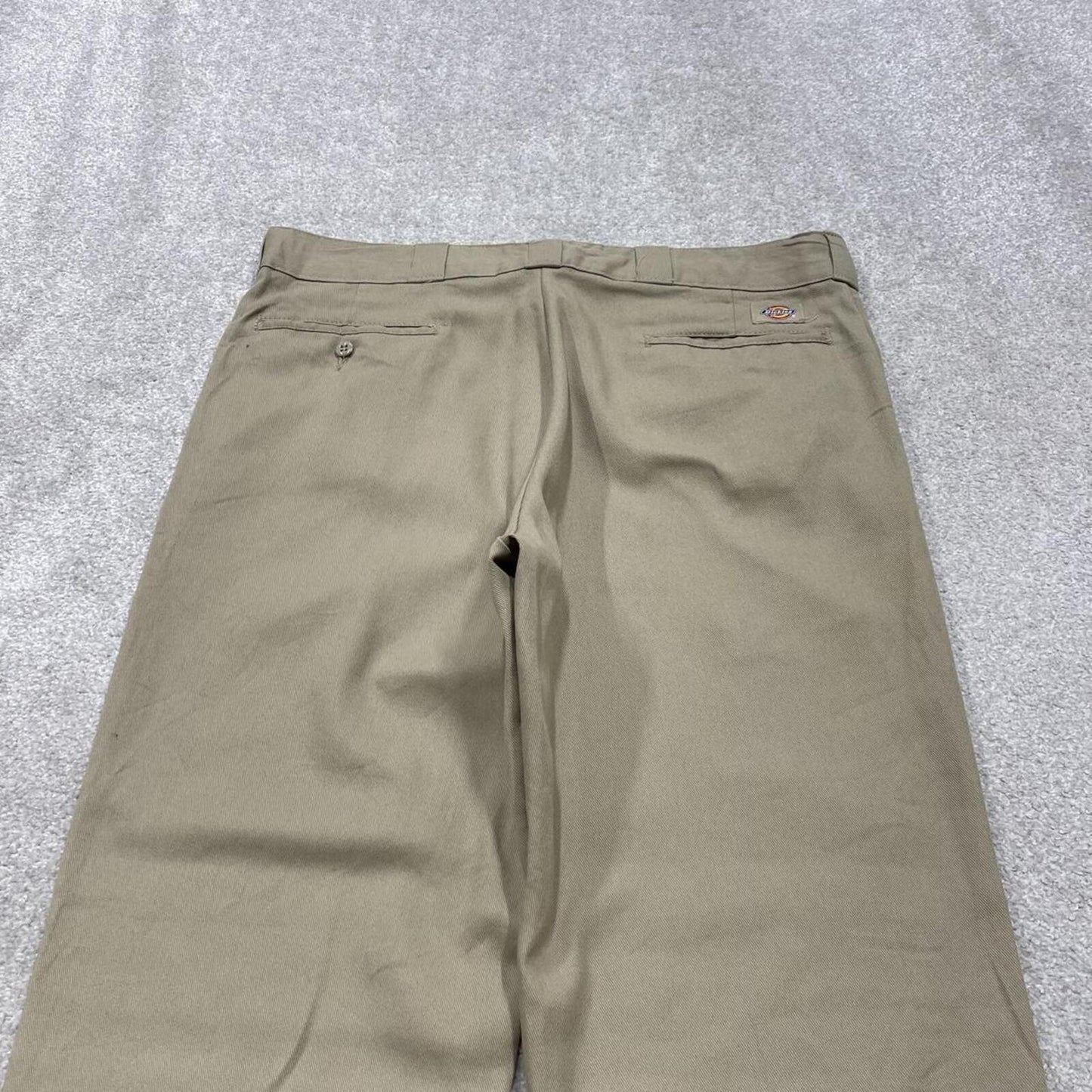 Dickies 874 skater work pants khaki W38L30 Loose original fit chino style skate trousers