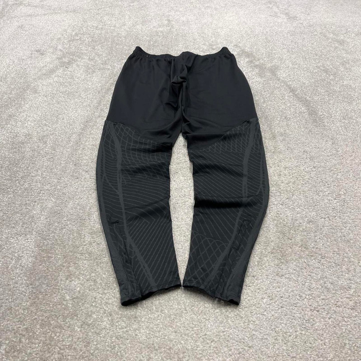 Y2k Nike tracksuit bottoms Small men's black slim joggers casual sports gym wear track pants