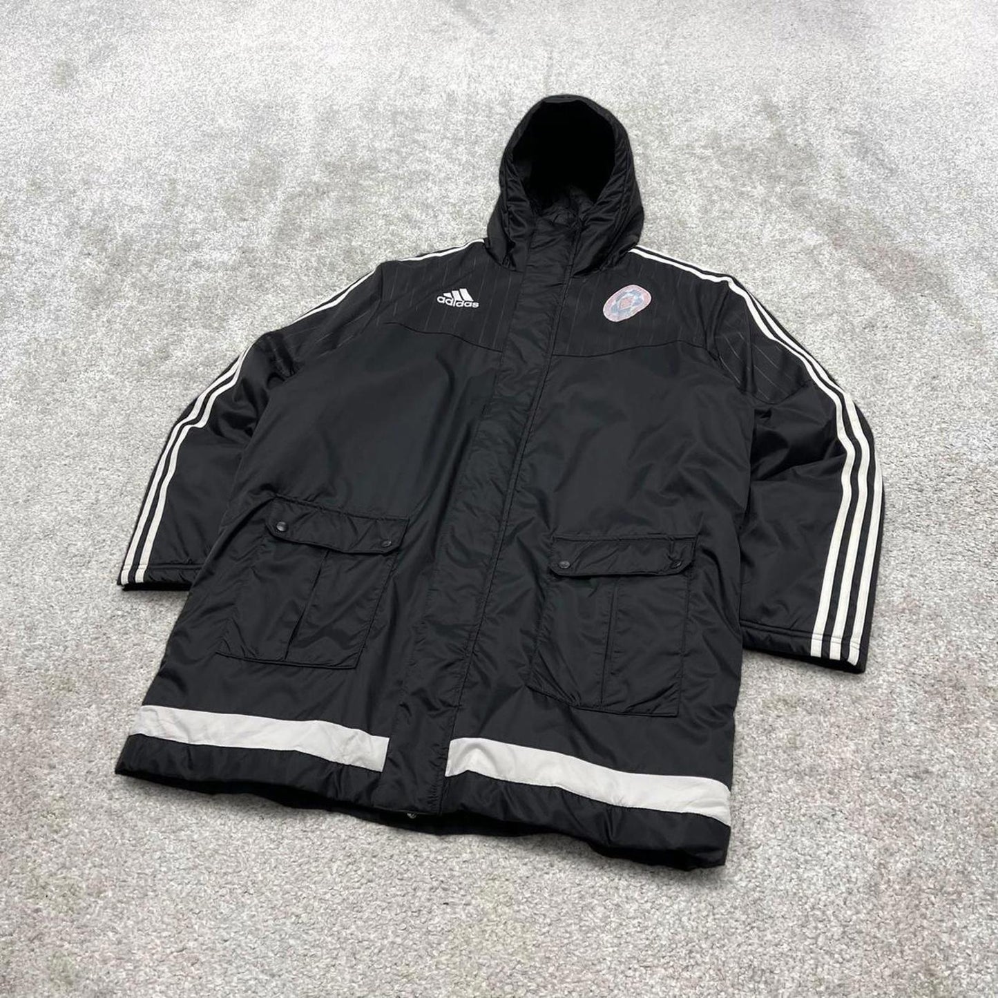 00s long Adidas park jacket y2k style L men's black full zip padded overcoat technical