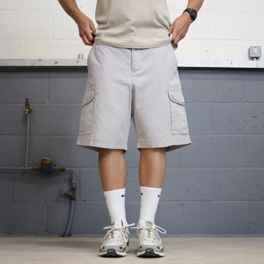 Baggy CHAPS cargo shorts W38
