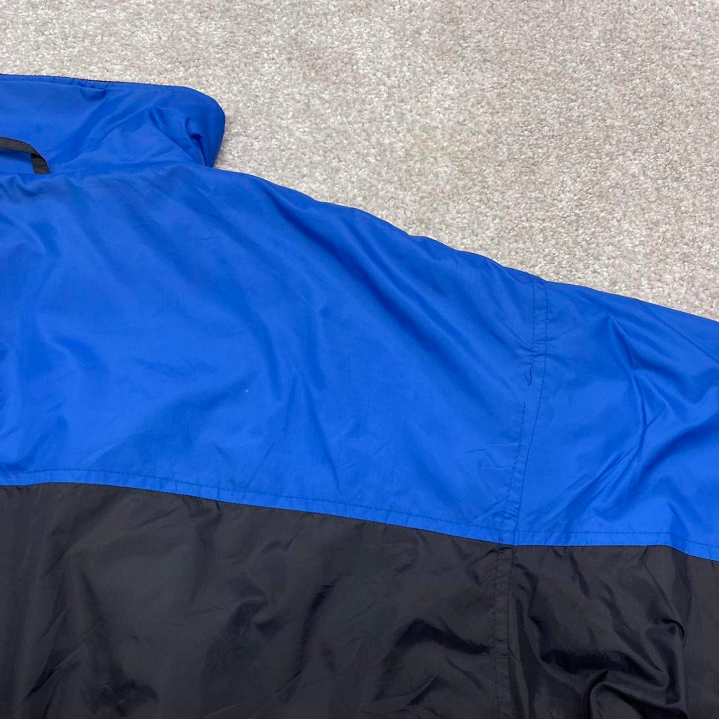 Y2K Columbia technical windbreaker jacket black blue Padded boxy fit tech coat adjustable