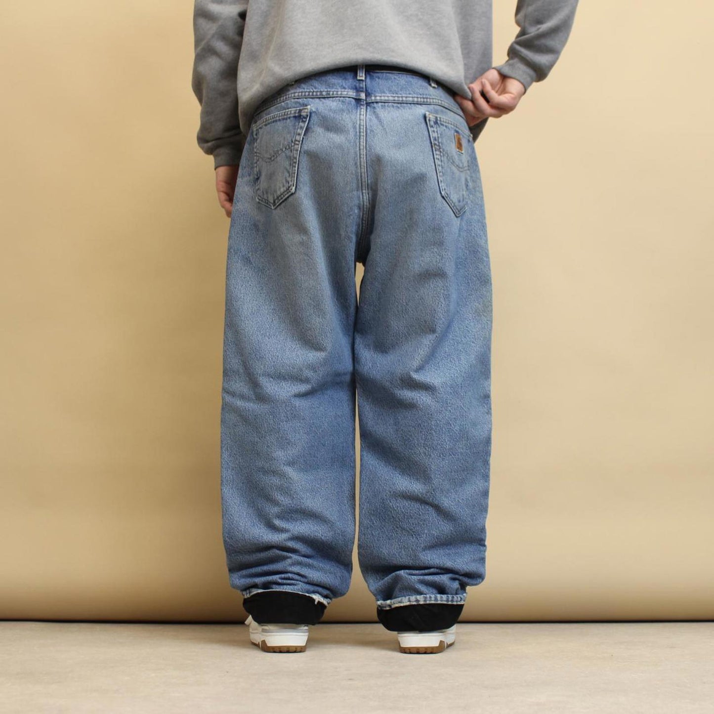 Blue Carhartt jeans W40L32 loose 90s style fleece lined denim pants skate style