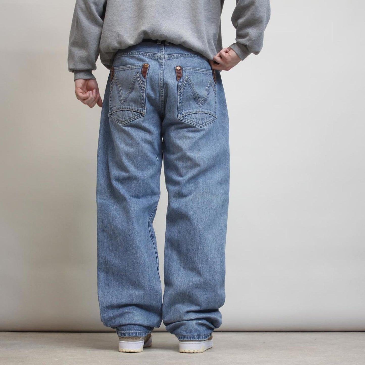 Mens Sean John jeans W34 L33 Blue loose denim y2k jeans