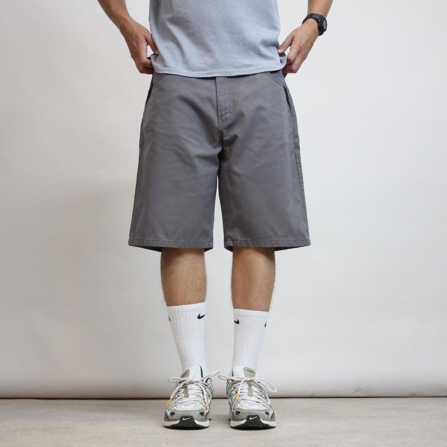 Baggy Grey Dickies shorts W38