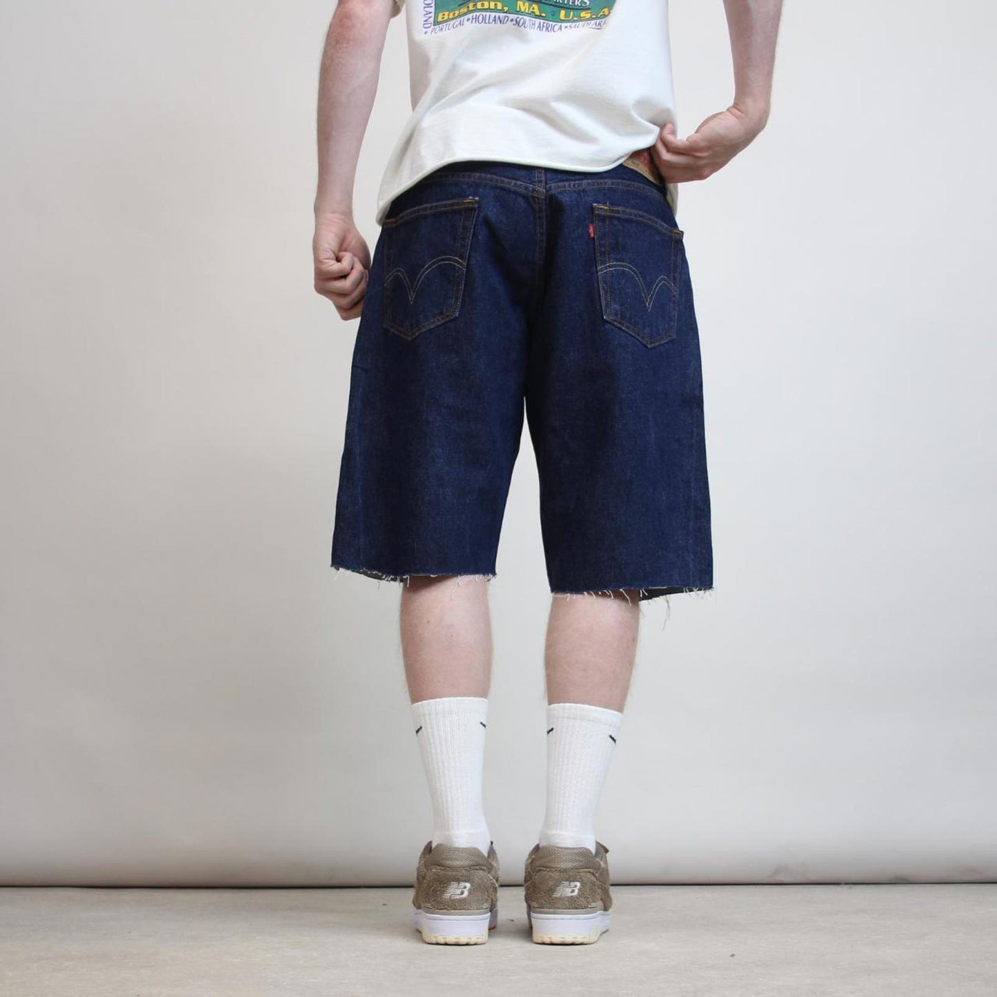 Mens Levi’s jorts W36