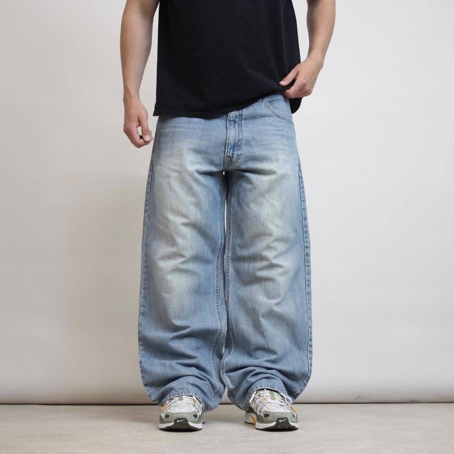 Baggy fit Ecko Unltd jeans blue W38 L32