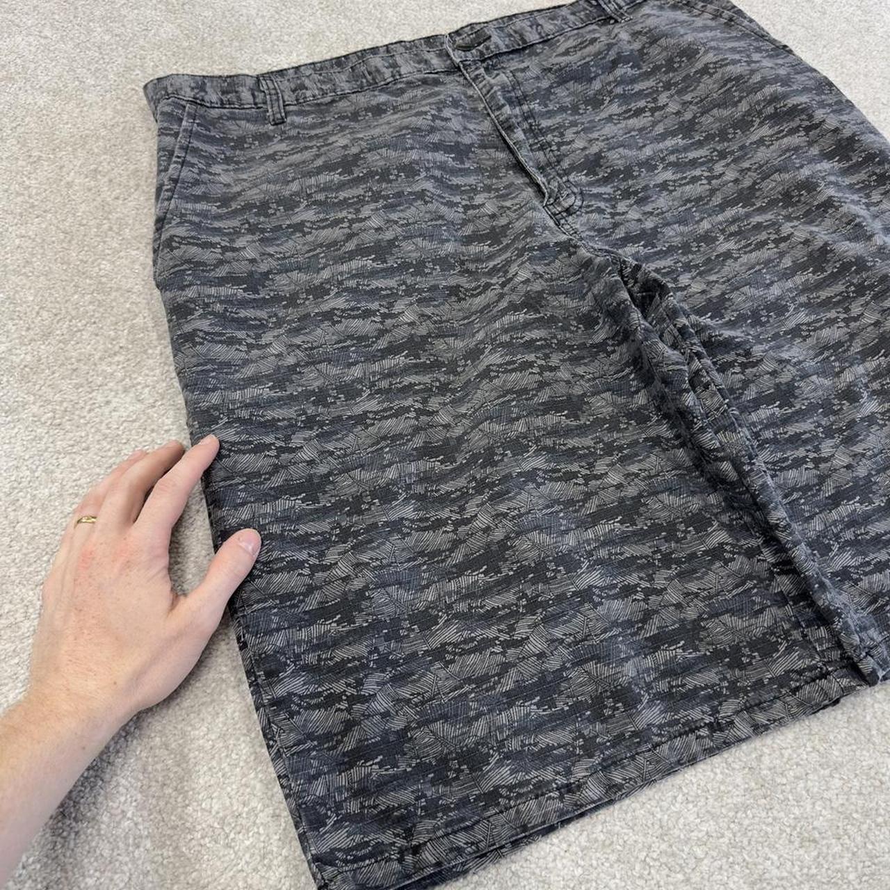 Dickies digital camo shorts carpenter grey Chino style skater shorts loose leg festival
