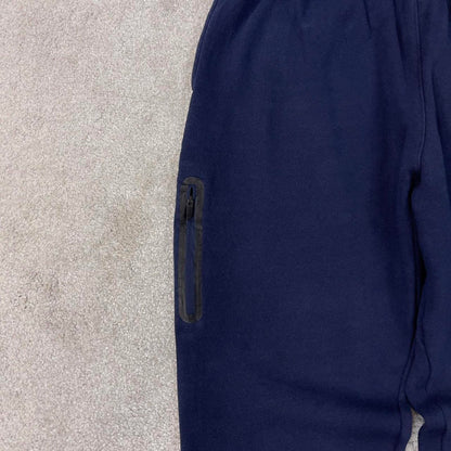 Navy Reebok joggers Large y2k style sportswear track pants print logo