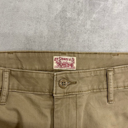 Khaki Beige Levi's cargo pants W36L31