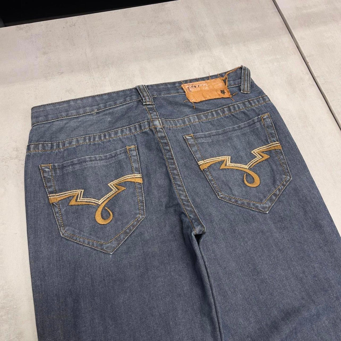 Blue baggy Ecko Unltd jeans W34 L31 loose embroidered y2k style jeans