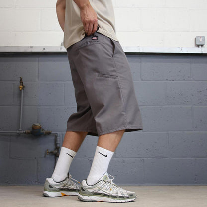 Baggy grey Dickies carpenter shorts W38
