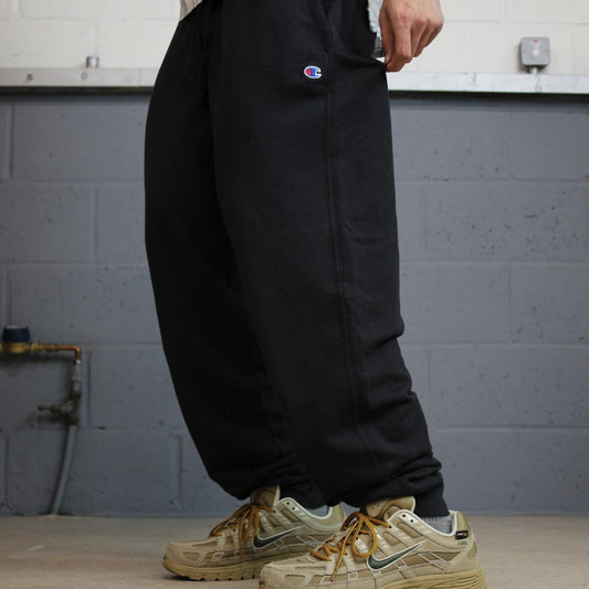 Y2K champion jogging bottoms black XXL Loose leg casual 2000s style joggers