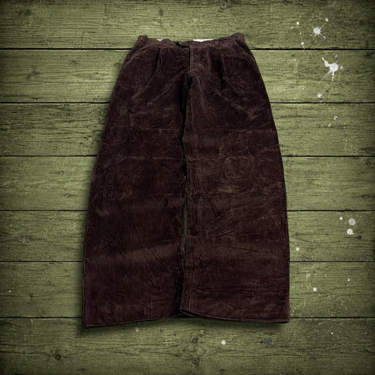 Vintage pleated corduroy pants brown W31L32 Wide wale chunky jumbo cord trousers, belt loops