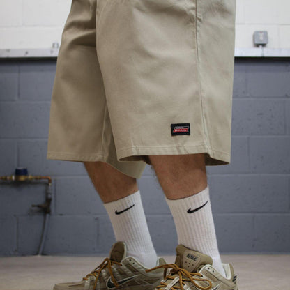 Dickies baggy chino shorts carpenter khaki Chino style skater shorts long wide leg festival