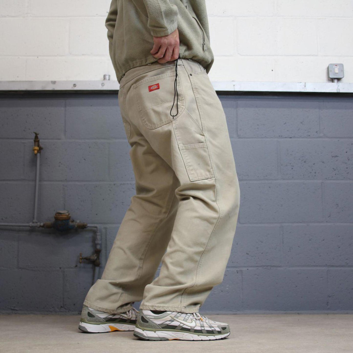 Dickies carpenter jeans W38L30 beige loose canvas 90s skate style cargo pants