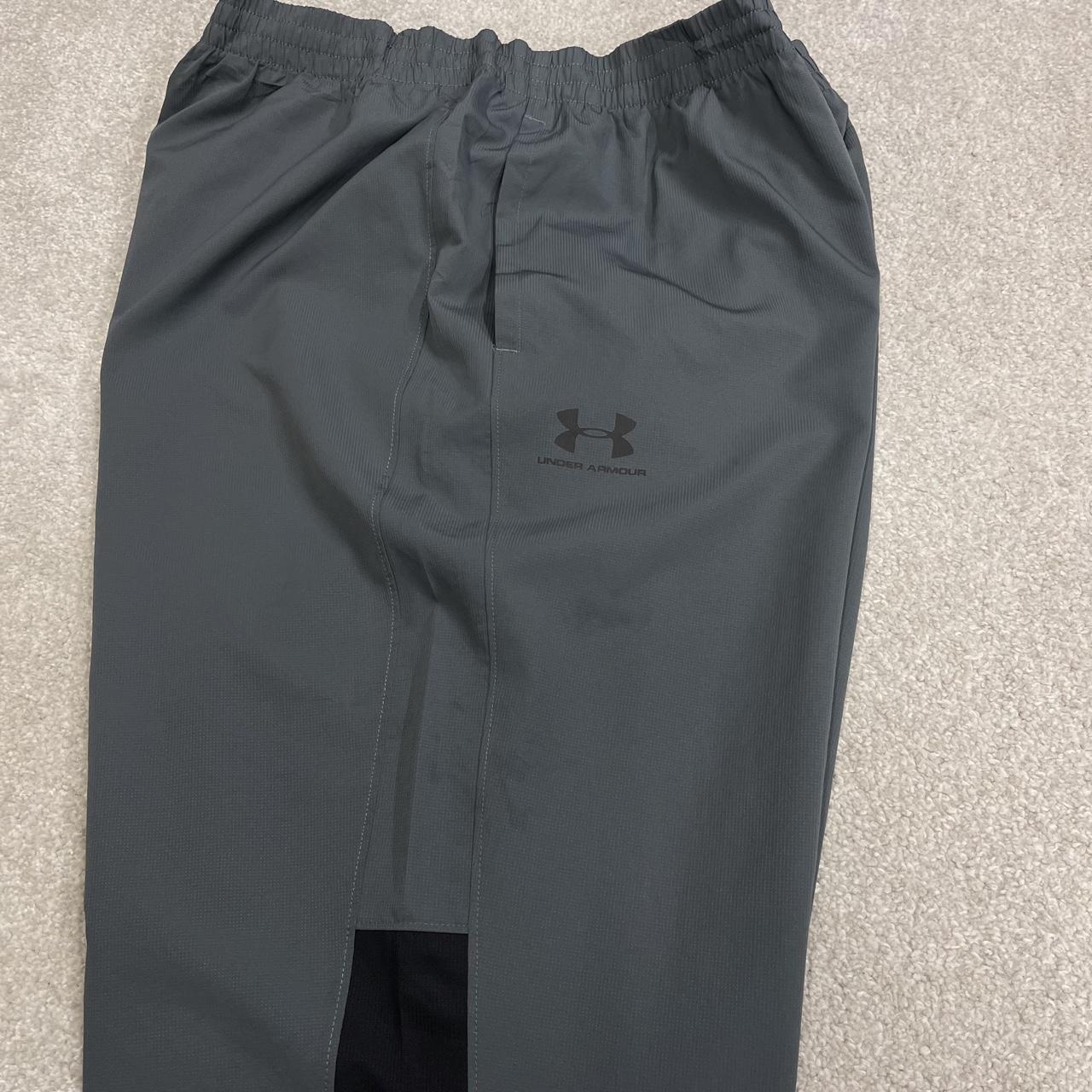 Y2K Under Armour tracksuit bottoms grey Loose lightweight floaty track pants