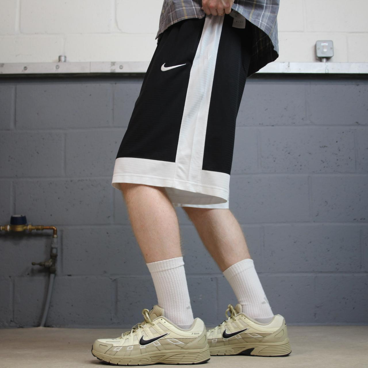 Nike baggy sports shorts y2k black Loose basketball style comfy floaty summer gym shorts