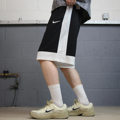 Nike baggy sports shorts y2k black Loose basketball style comfy floaty summer gym shorts