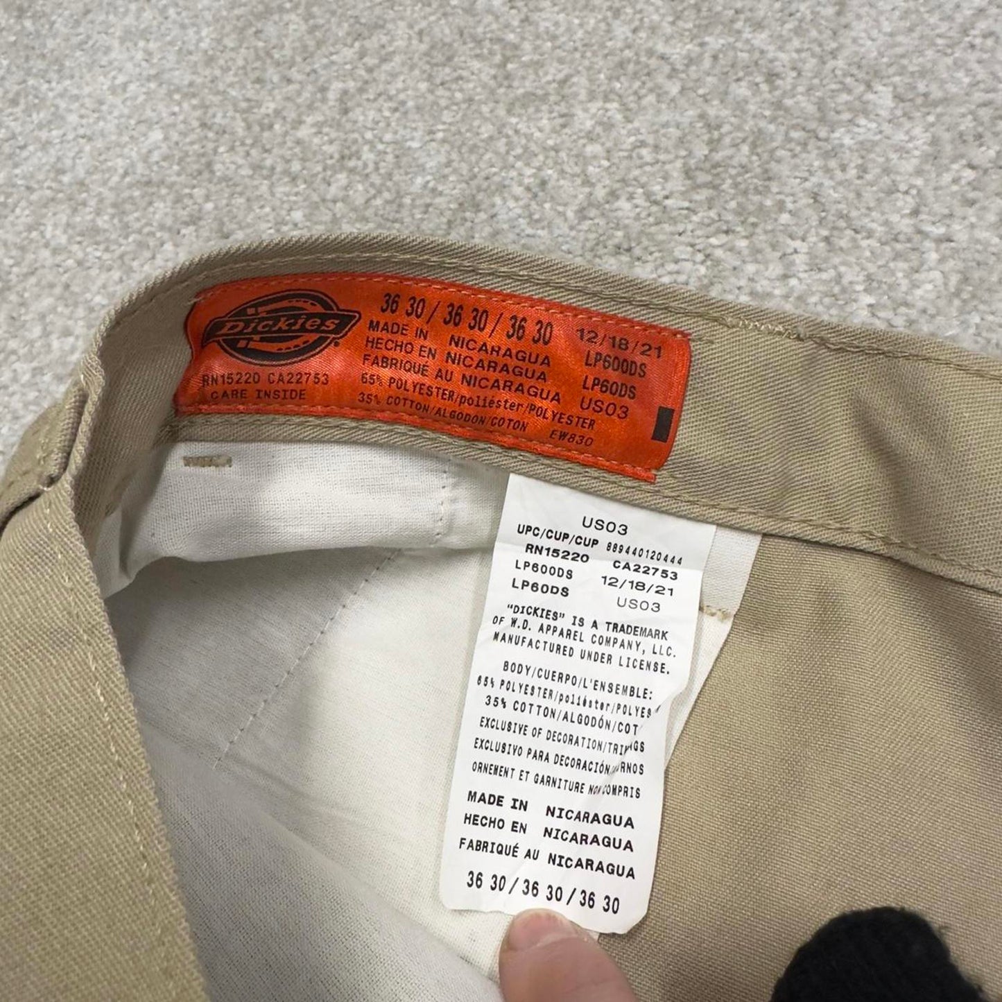 Baggy Dickies cargo Pants W36L30 beige twill style chino cargo skater trousers
