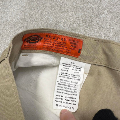 Baggy Dickies cargo Pants W36L30 beige twill style chino cargo skater trousers