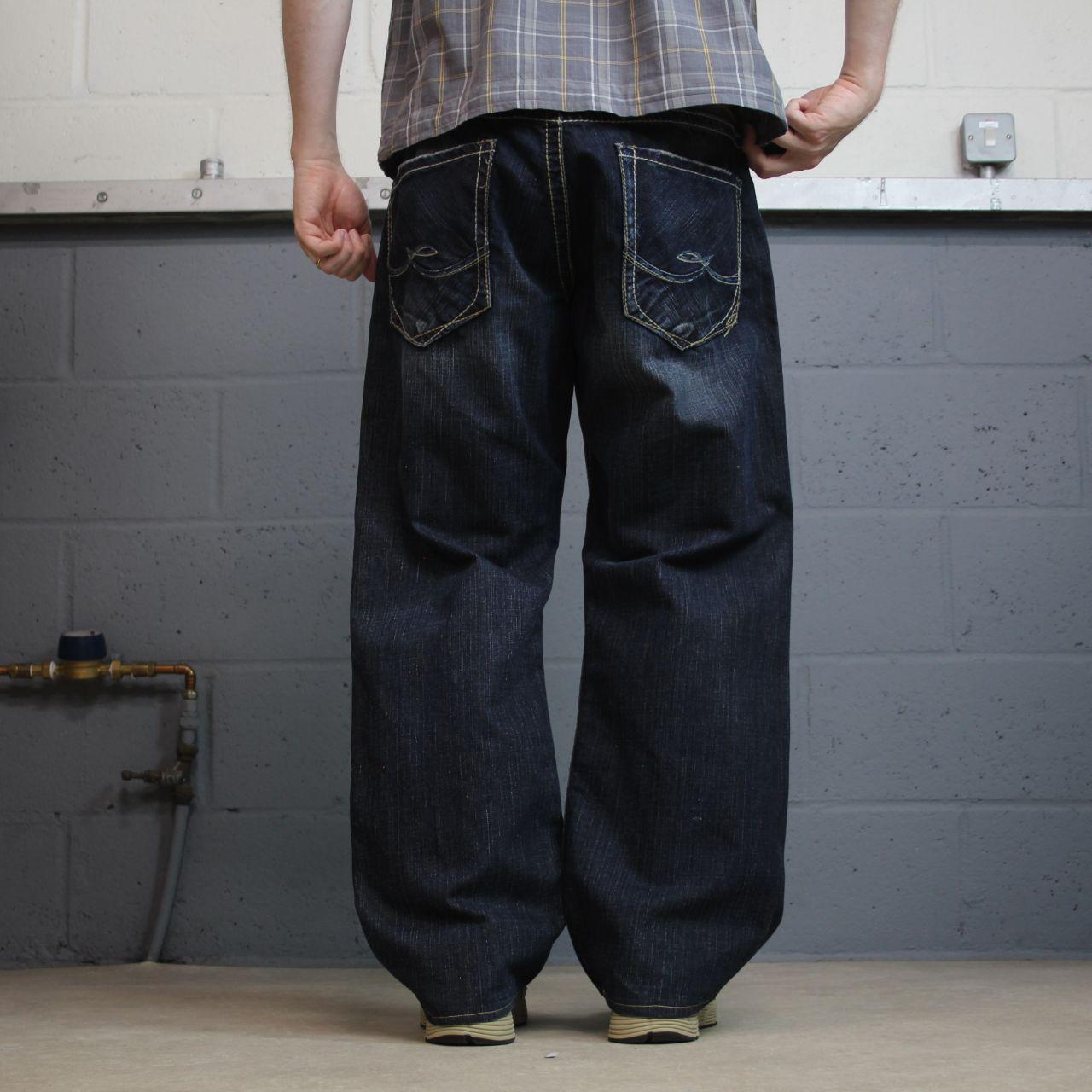 Y2K Silver embroidered denim jeans W36L30 blue Silver Gordie loose straight jeans, patch logo