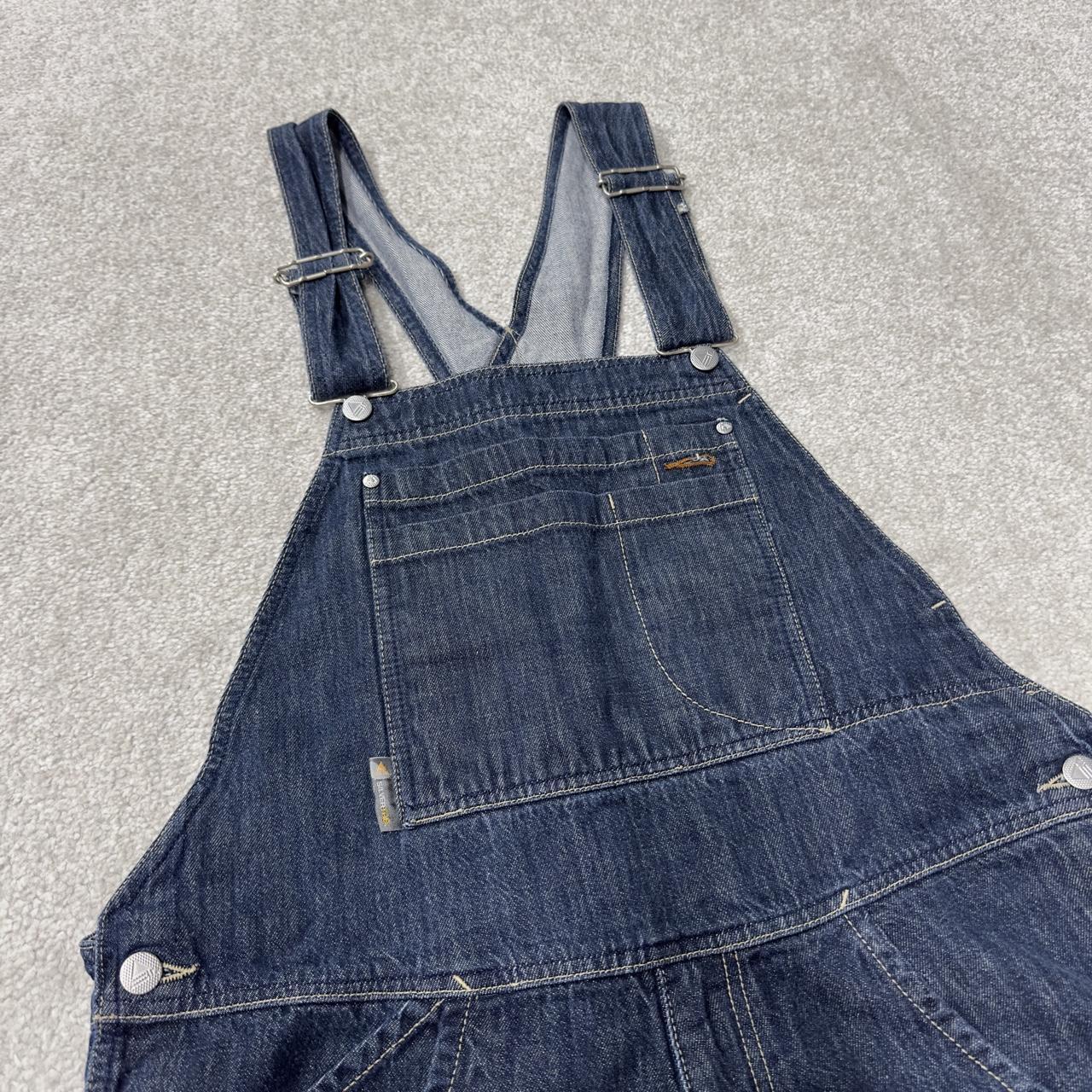Vintage Levi’s Silvertab dungarees 00s denim overalls blue Patch and embroidered logo