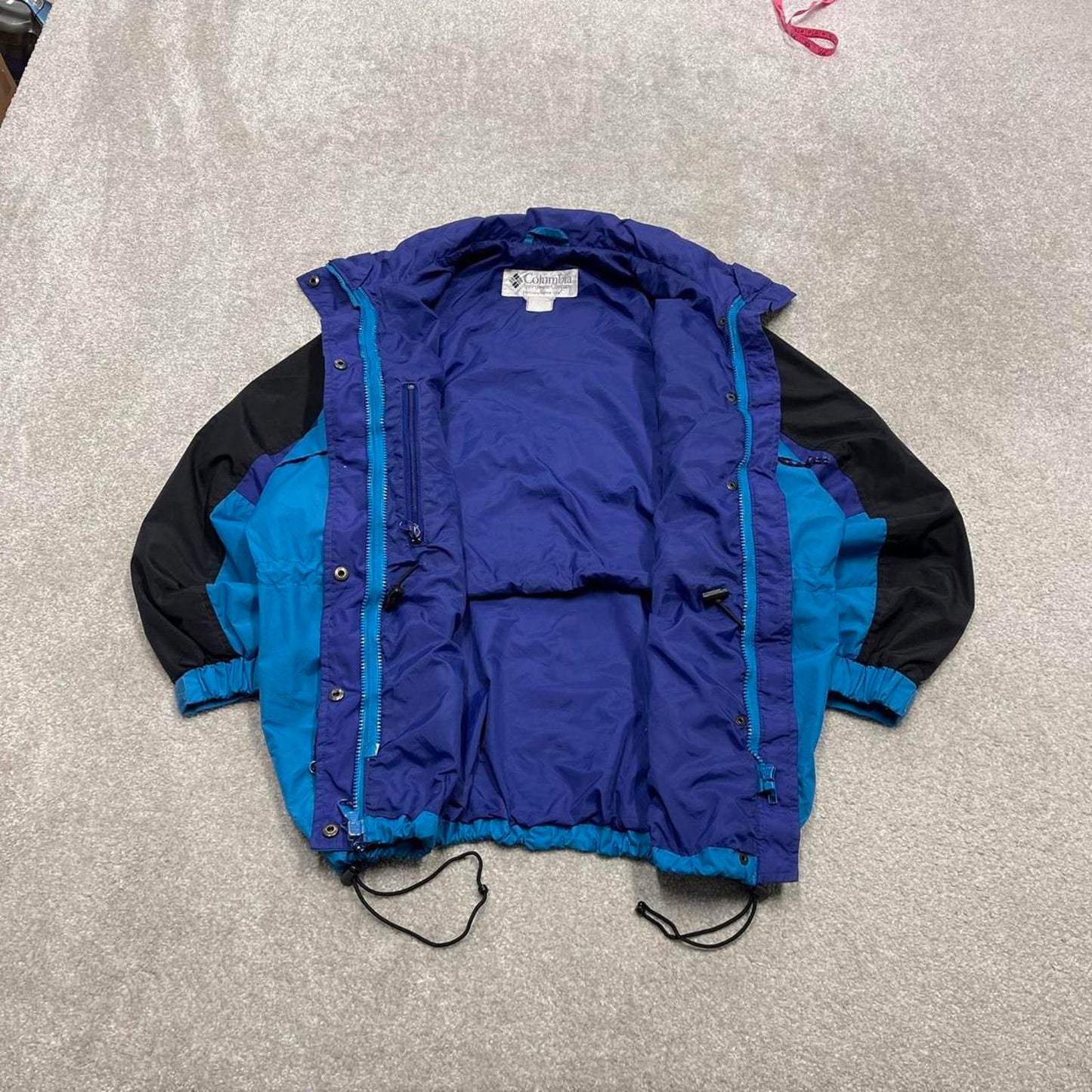 Vintage Y2K Columbia technical jacket blue Paneled colour block embroidered hiking coat