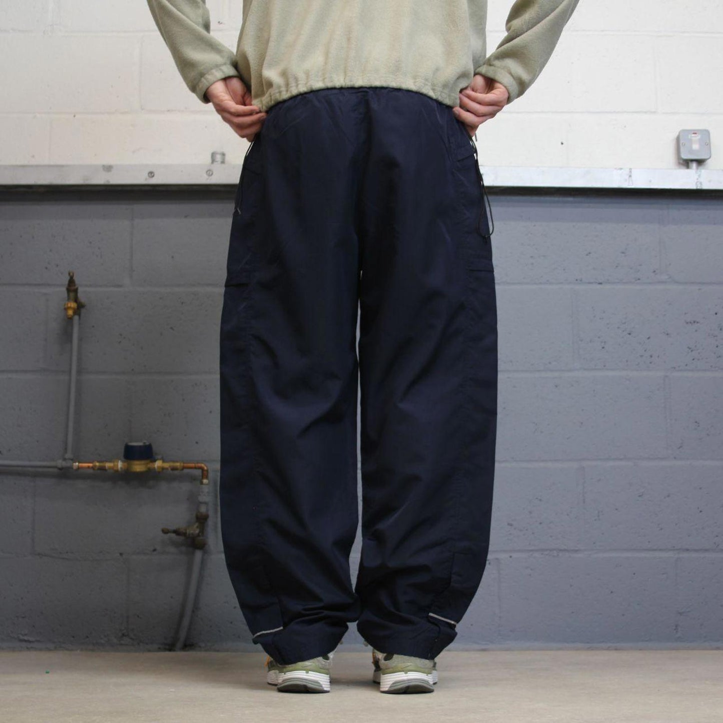 Vintage y2k baggy Champion tracksuit bottoms navy Loose unlined embroidered track pants