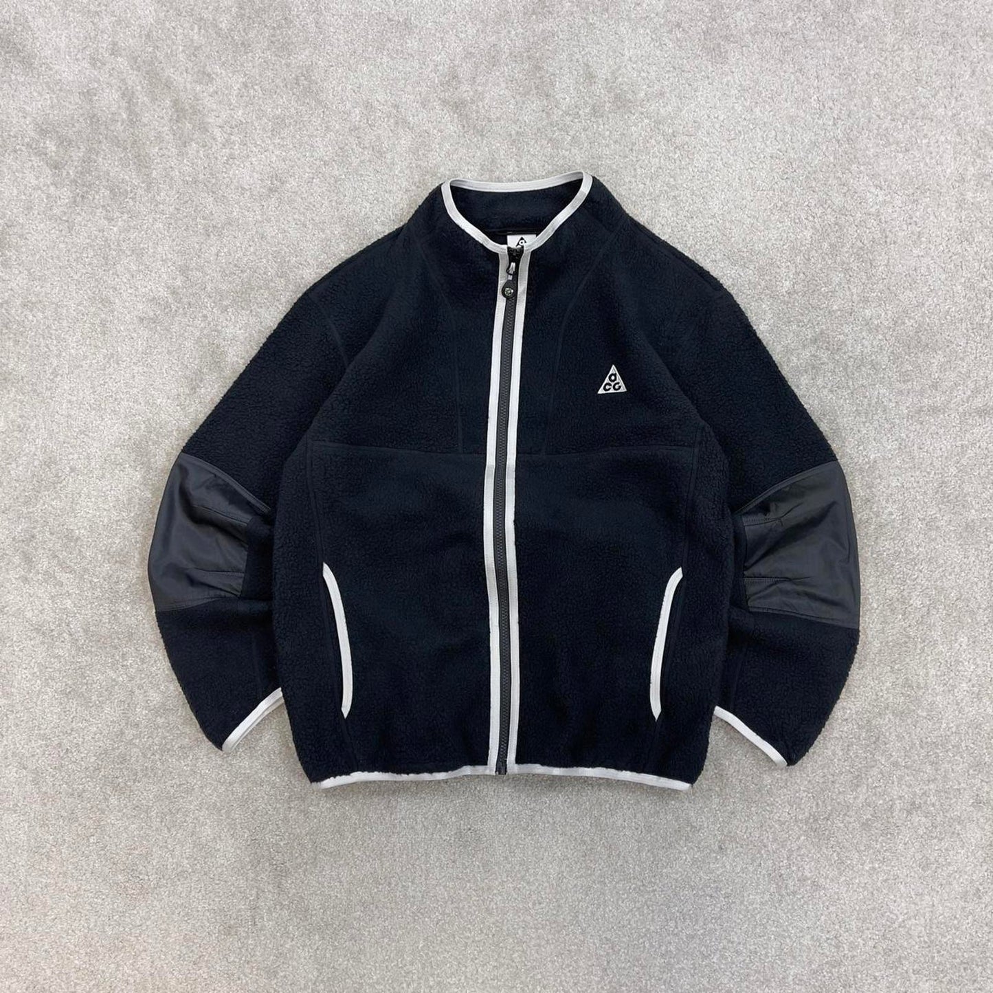 Black Nike ACG full zip technical fleece youth XL embroidered ACG logo autumn y2k style