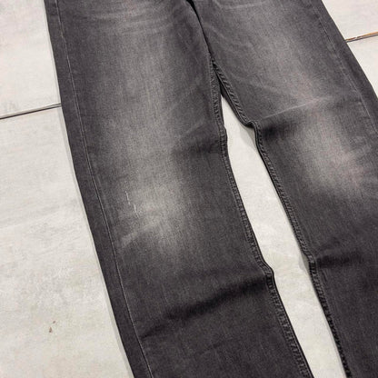 Vintage Black Levi's 505 jeans W36L32 loose denim 90s style jeans red tab logo
