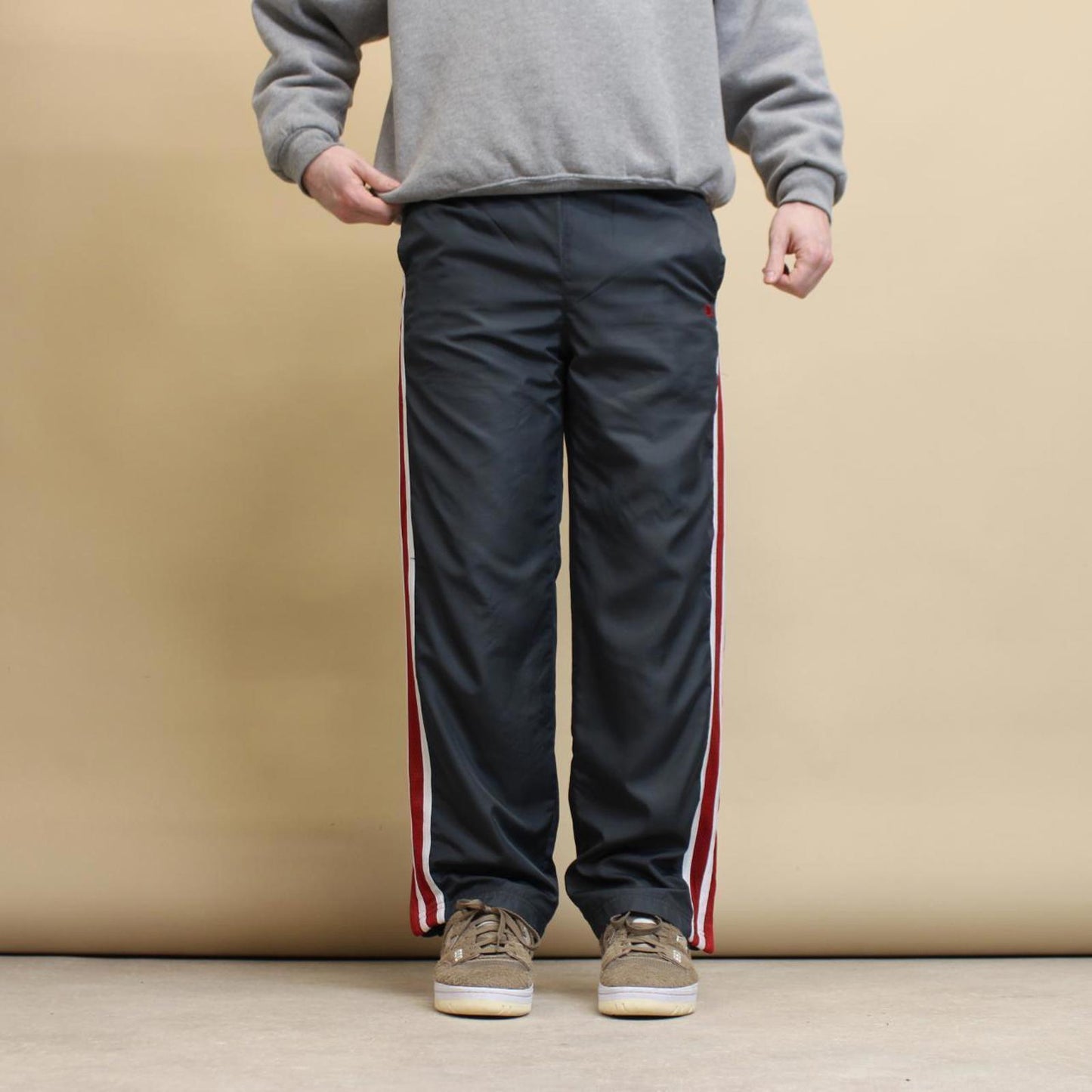 Starter tracksuit bottoms boys XL grey Loose y2k shell suit trackies