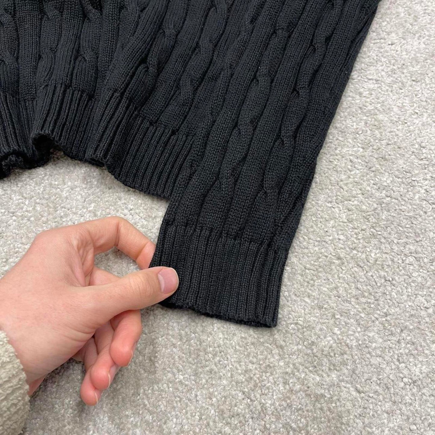 Y2K CHAPS cable knit sweater jumper black Embroidered logo v neck knitted pullover