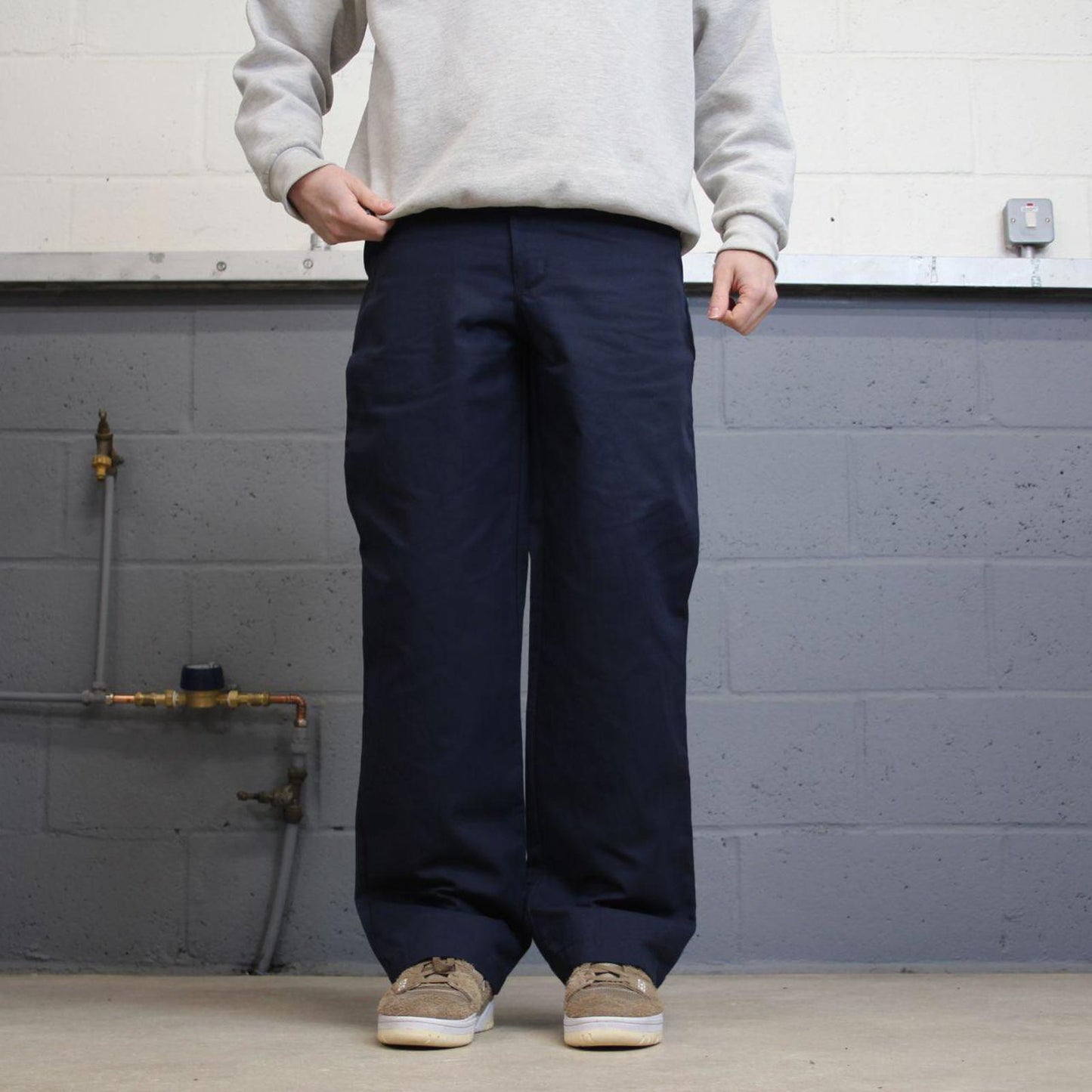 90s skater style work pants women’s 10 loose y2k Red Kap chino style skate trousers workwear autumn