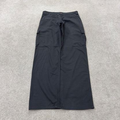 Wrangler cargo pants y2k black Straight leg skater work pants 32x32
