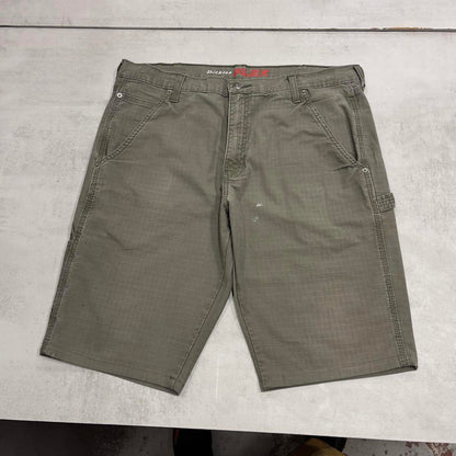 Mens Dickies carpenter shorts W36