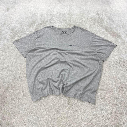 Columbia boxy t-shirt graphic tee grey Y2K surf style Big Foot design top summer
