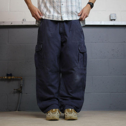 Carhartt Baggy cargo pants y2k W40L30 navy Loose fit skater workwear pants, utility pockets