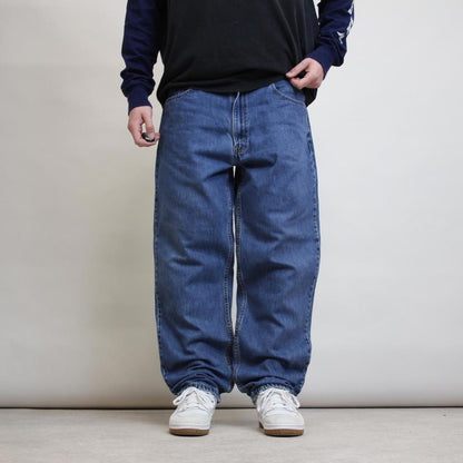 Blue Levi's 550 jeans W38L32