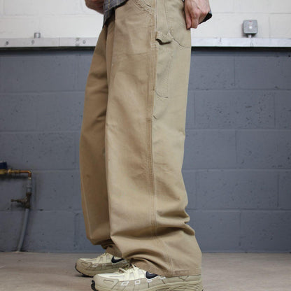 Tan baggy vintage Carhartt carpenter pants y2k Loose leg skater 2000s style workwear cargos