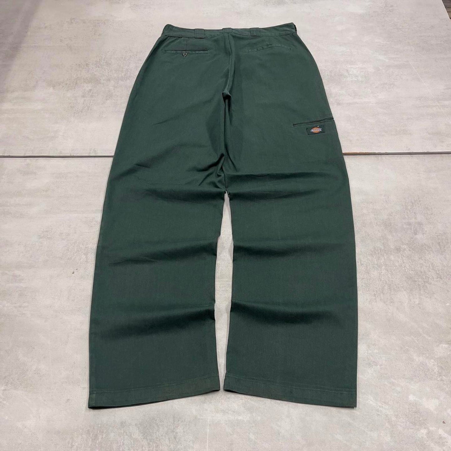 Baggy Dickies double knee carpenter pants W34L34 green 90s skate style loose leg cargos