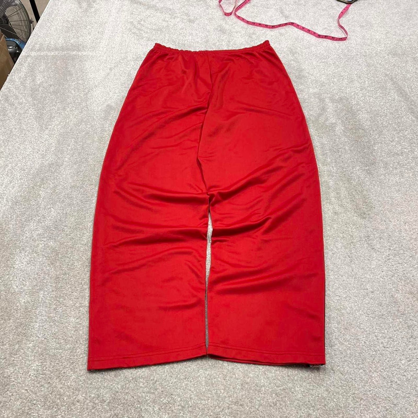 Y2k baggy SOHK embroidered tracksuit bottoms red embroidered logo tape side stripes loose trackies