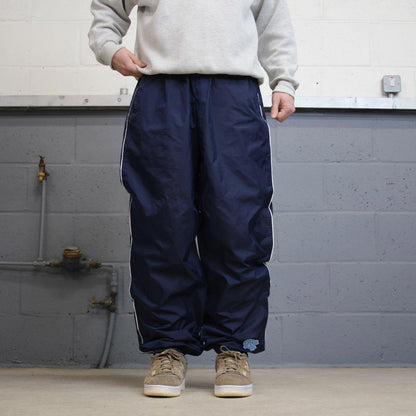 Navy baggy Nike Team trackies Large loose y2k style joggers embroidered Swoosh track pants stripes