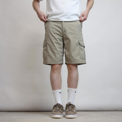 Mens Lee shorts W32
