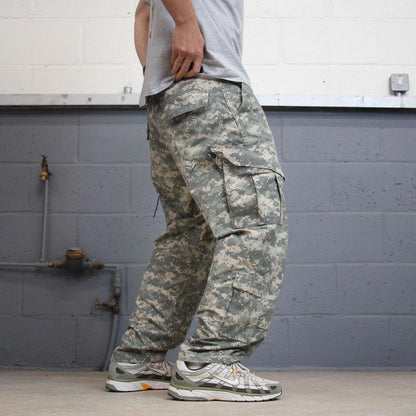 Camo cargo pants W36L30 khaki digital forest camouflage loose straight y2k style cargo trousers